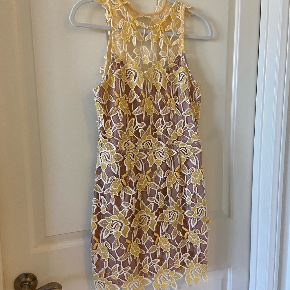 Revolve NBD Harriet Floral Lace Bodycon Mini Dress Yellow White $188 Size Medium - Picture 5 of 7